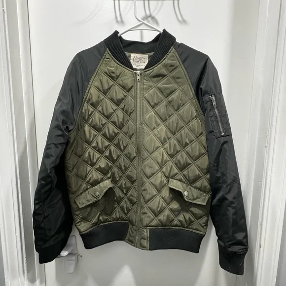 Women’s Bomber Jacket